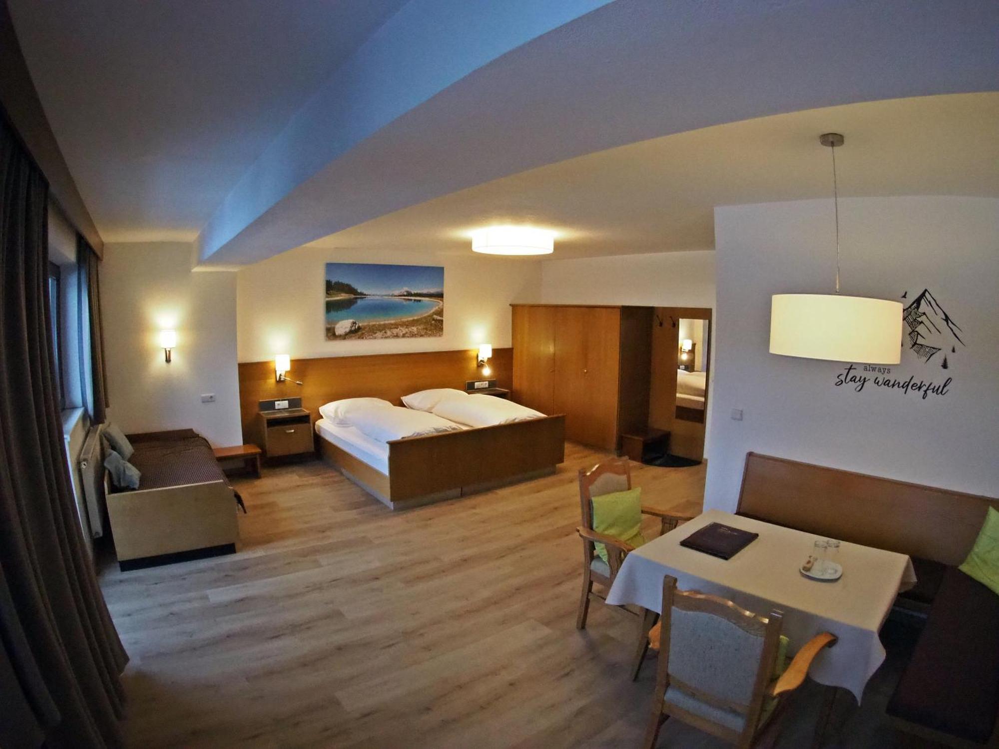 Hotel Egerthof ゼーフェルト・イン・チロル エクステリア 写真