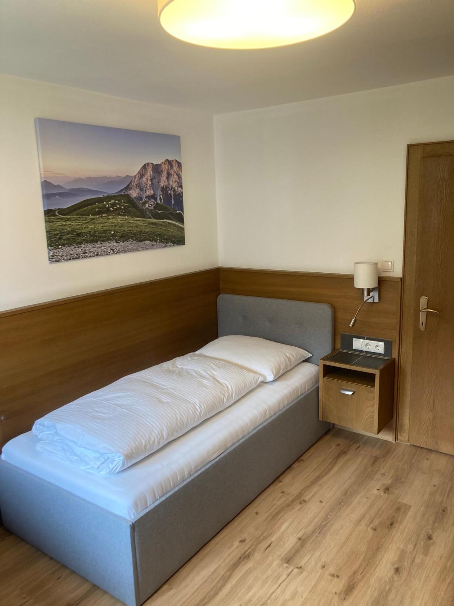 Hotel Egerthof ゼーフェルト・イン・チロル エクステリア 写真
