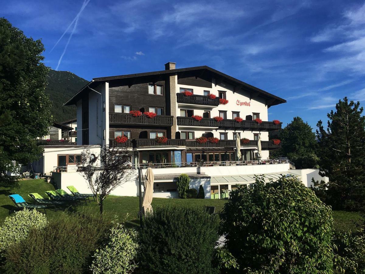 Hotel Egerthof ゼーフェルト・イン・チロル エクステリア 写真